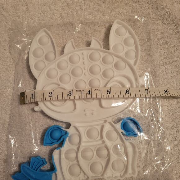 "Stitch" dragon fidget (35) poppers stress relief toy 8.5" x 6.5" silicone new - Picture 5 of 5